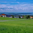 Hittenkirchen mit Chiemseeblick