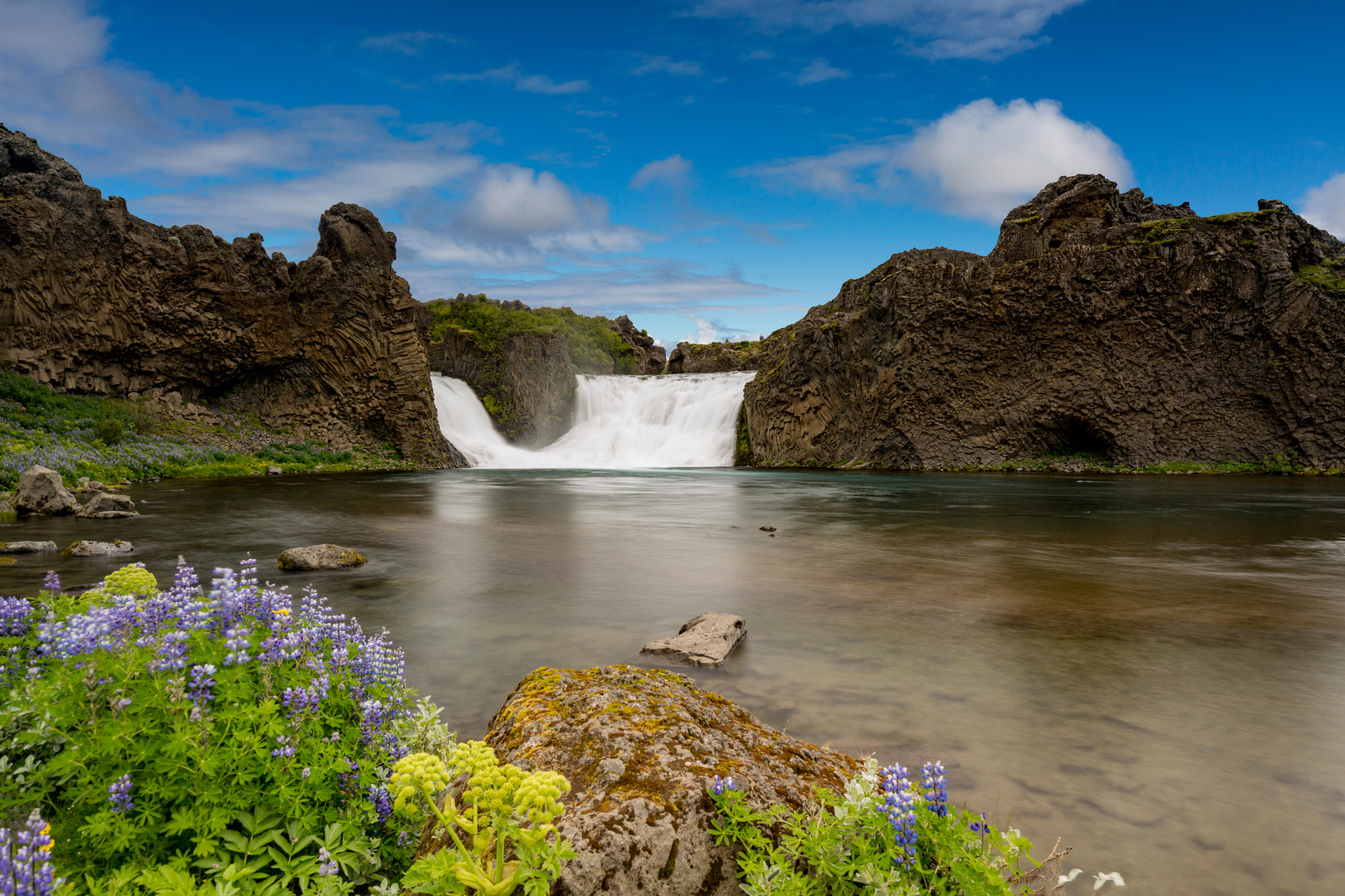 Hjálparfoss