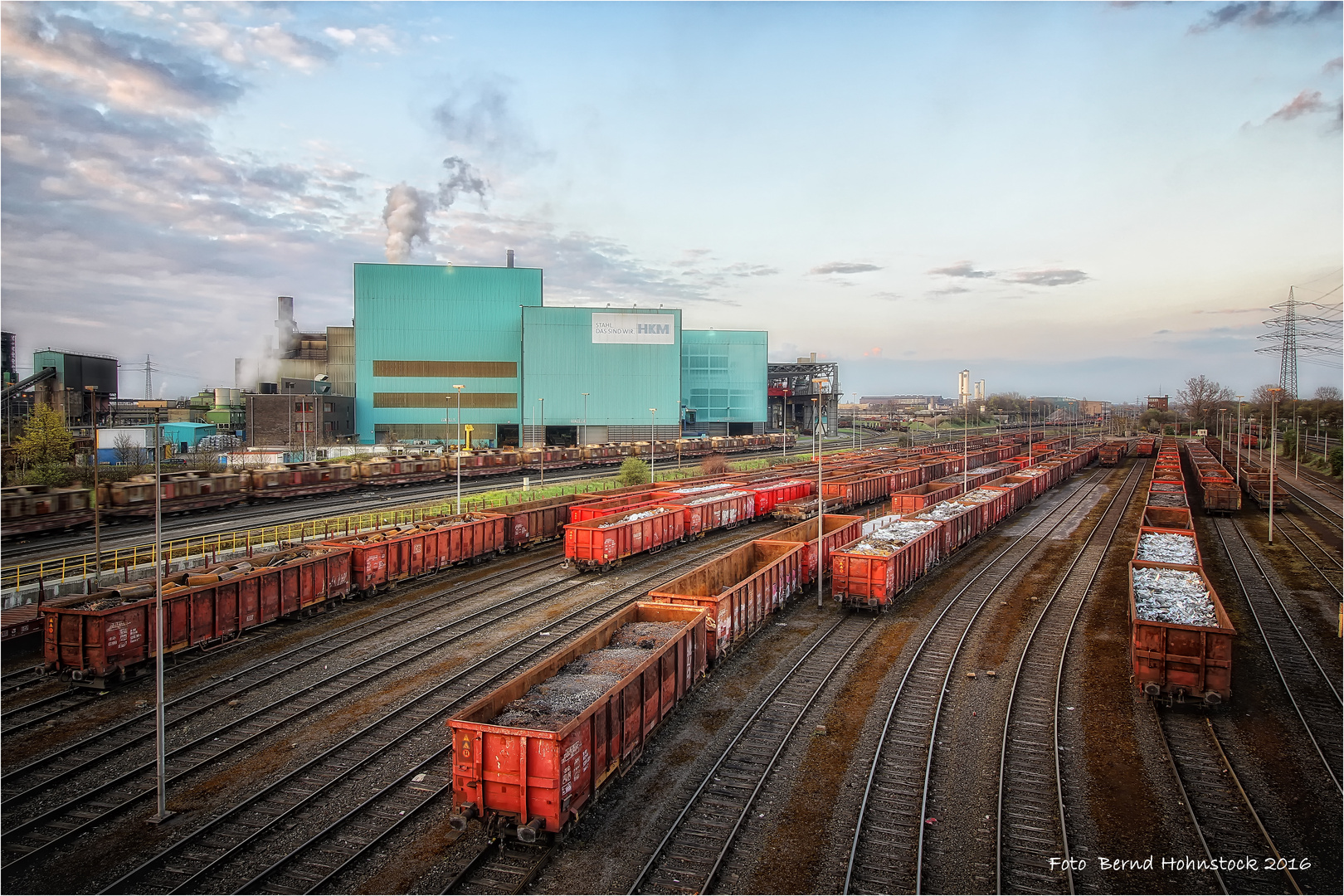 HKM Stahl aus Duisburg Foto Bild industrie und HKM Stahl aus Duisburg Foto Bild industrie und