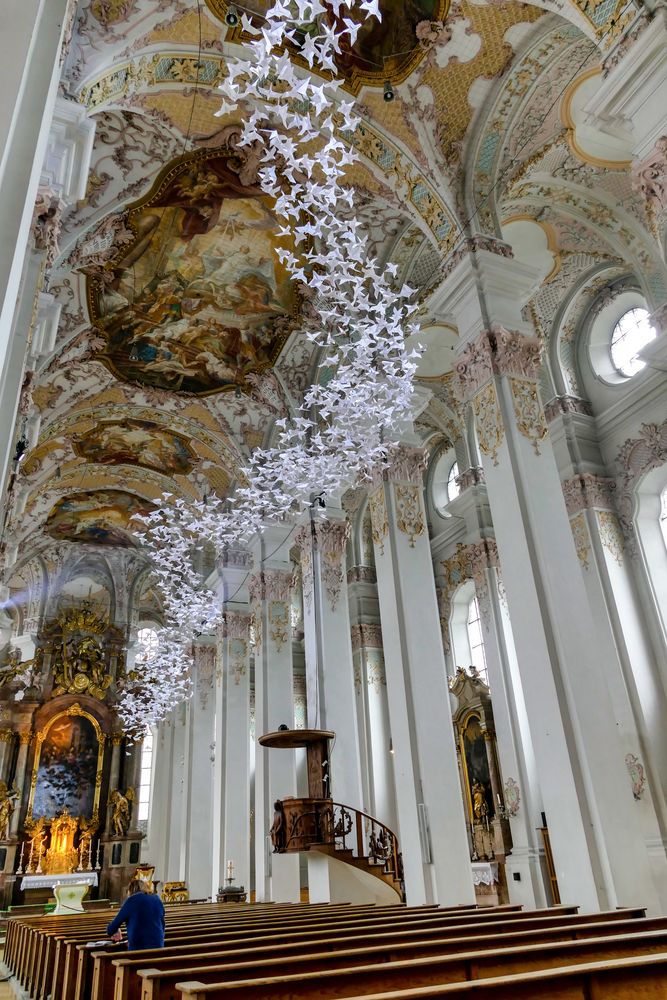 Hl Geistkirche München "Les Colombes"