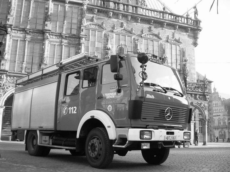 HLF vor dem Bremer Rathaus