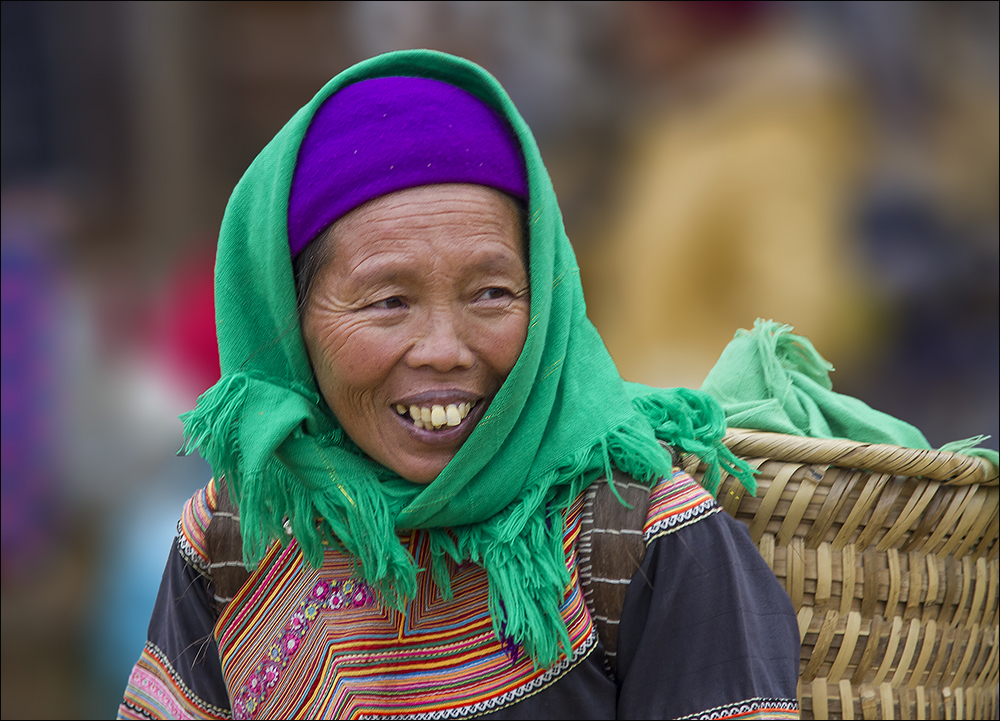 Hmong Frau am Markt