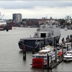 "HNLMS ROTTERDAM" (L 800) zu Gast....in Hamburg