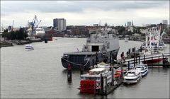 "HNLMS ROTTERDAM" (L 800) zu Gast....in Hamburg