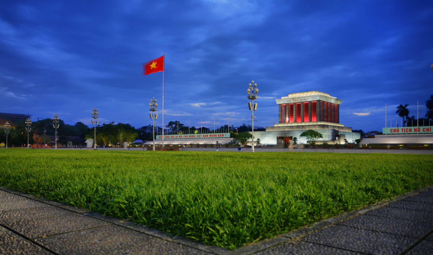 Ho Ho Ho Chi Minh Mausoleum zur blauen Stunde