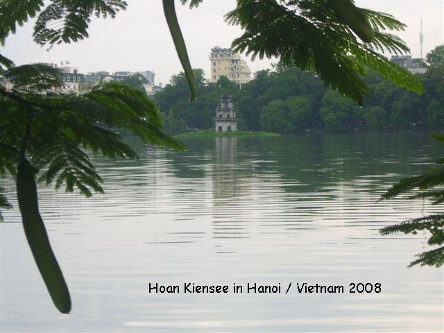 Hoan Kien See - Hanoi