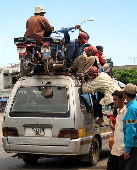 Hoch auf dem grauen Wagen