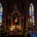 Hoch droben am Altar...