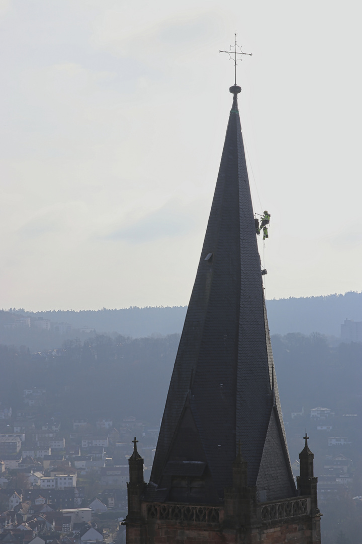 Hoch oben über der Stadt