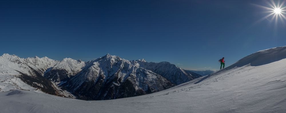 Hoch über dem Passeiertal am Jaufenkamm