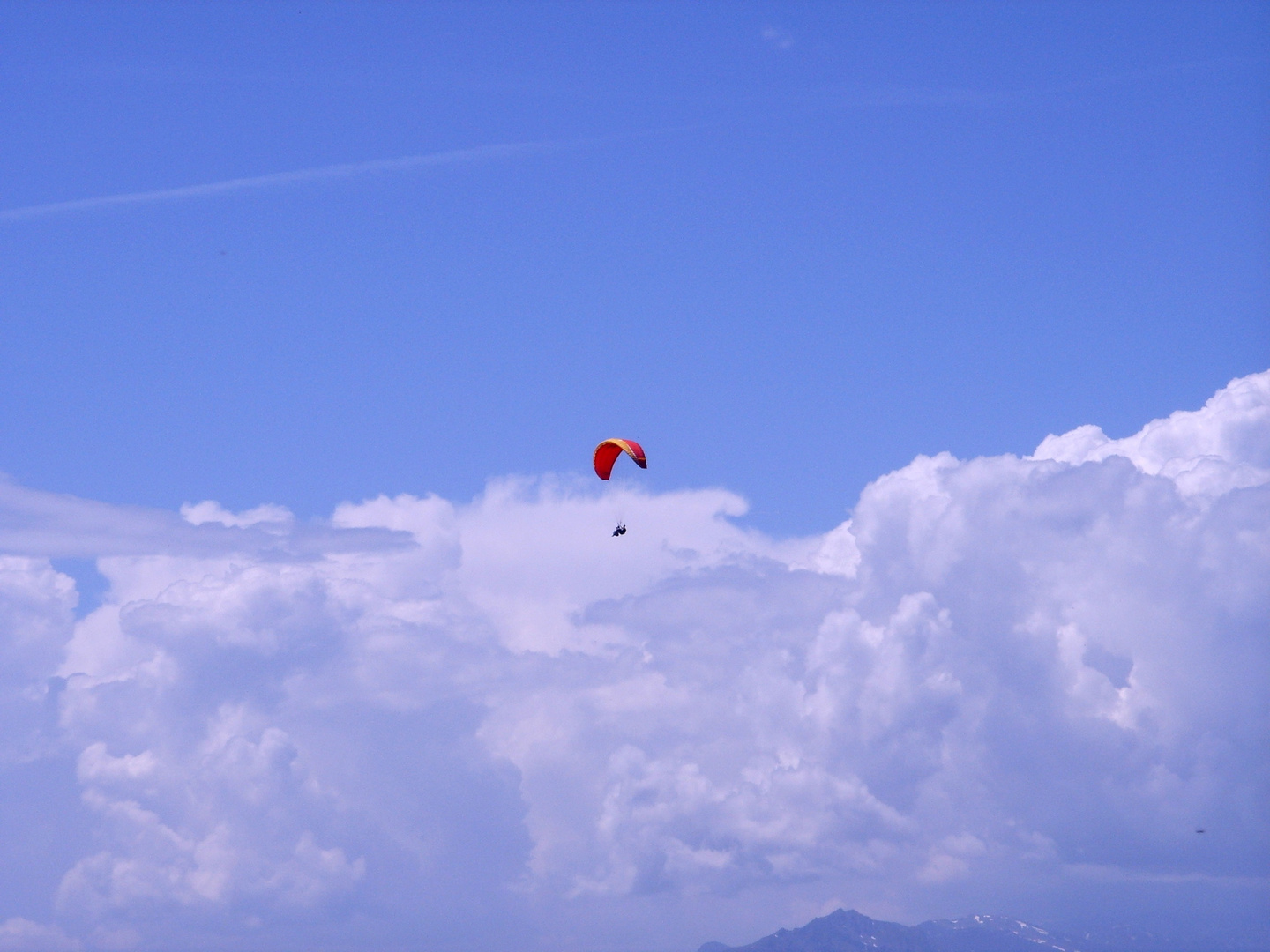 hoch über den Wolken