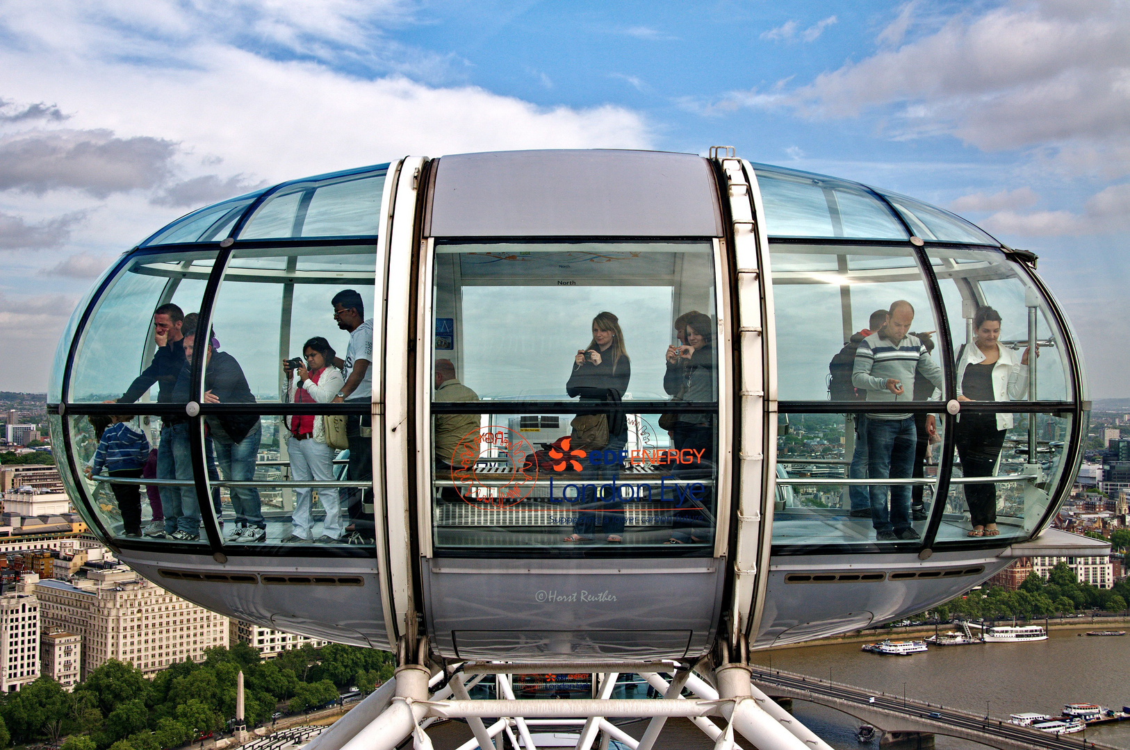 Hoch über der Themse im London Eye