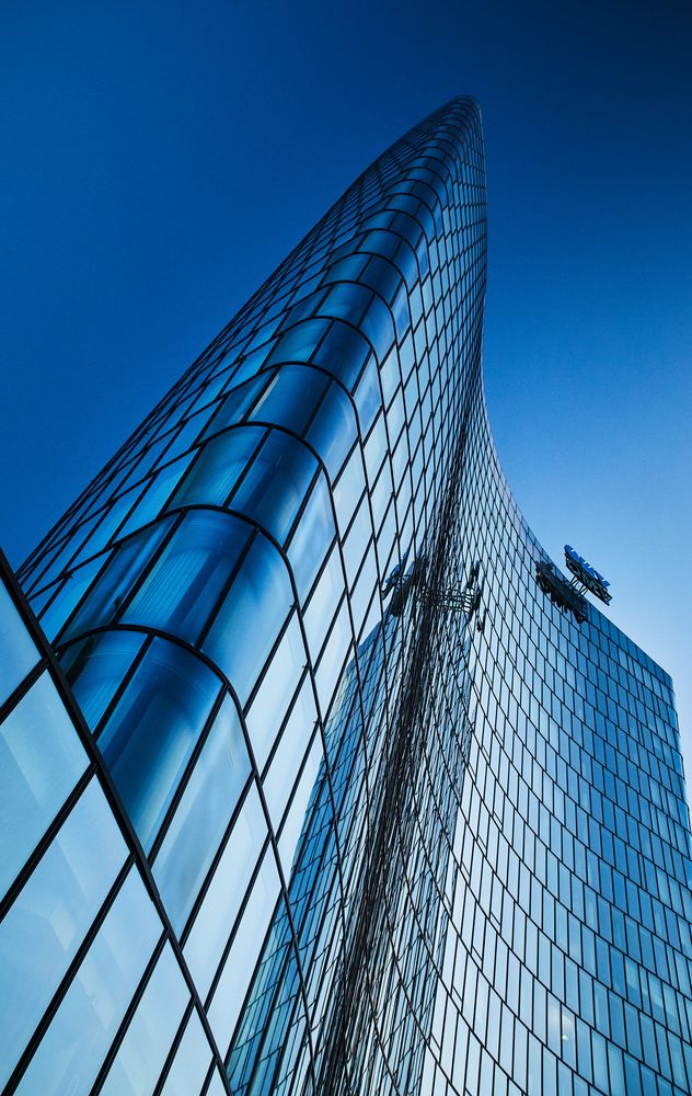 hoch-zwei-foto-bild-architektur-fassaden-architektonische