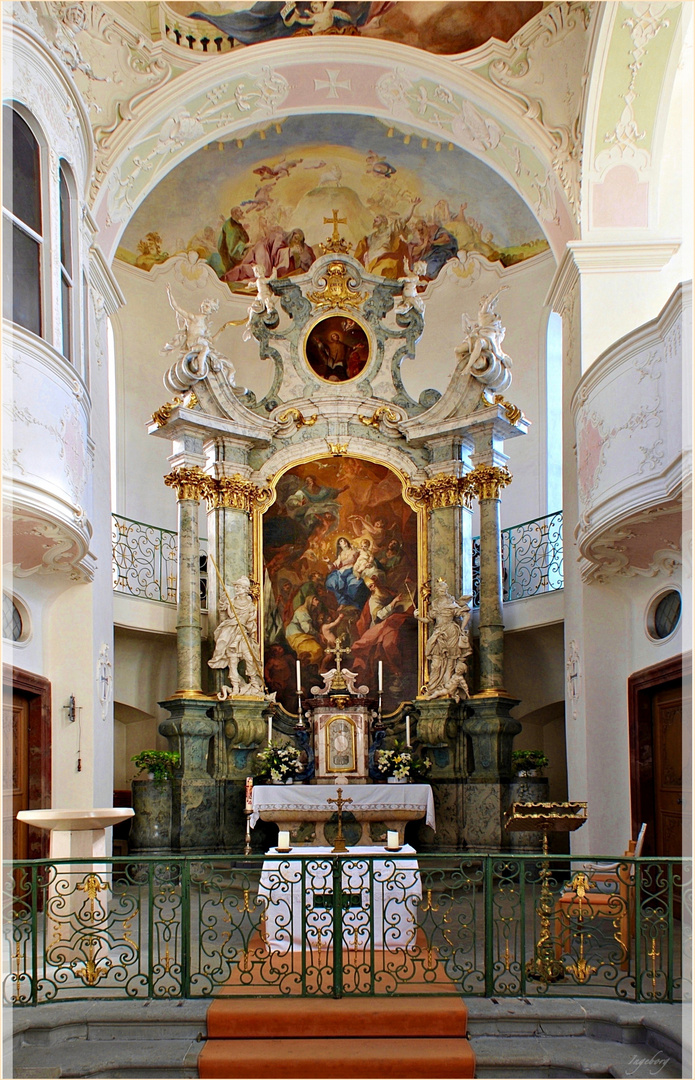 Hochaltar der Mainauer Schlosskirche St.Marien