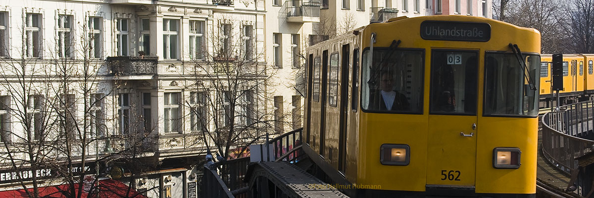 HOCHBAHN AM SCHLESISCHEN TOR