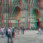 Hochbetrieb vorm Kölner Dom (3D-Bild)