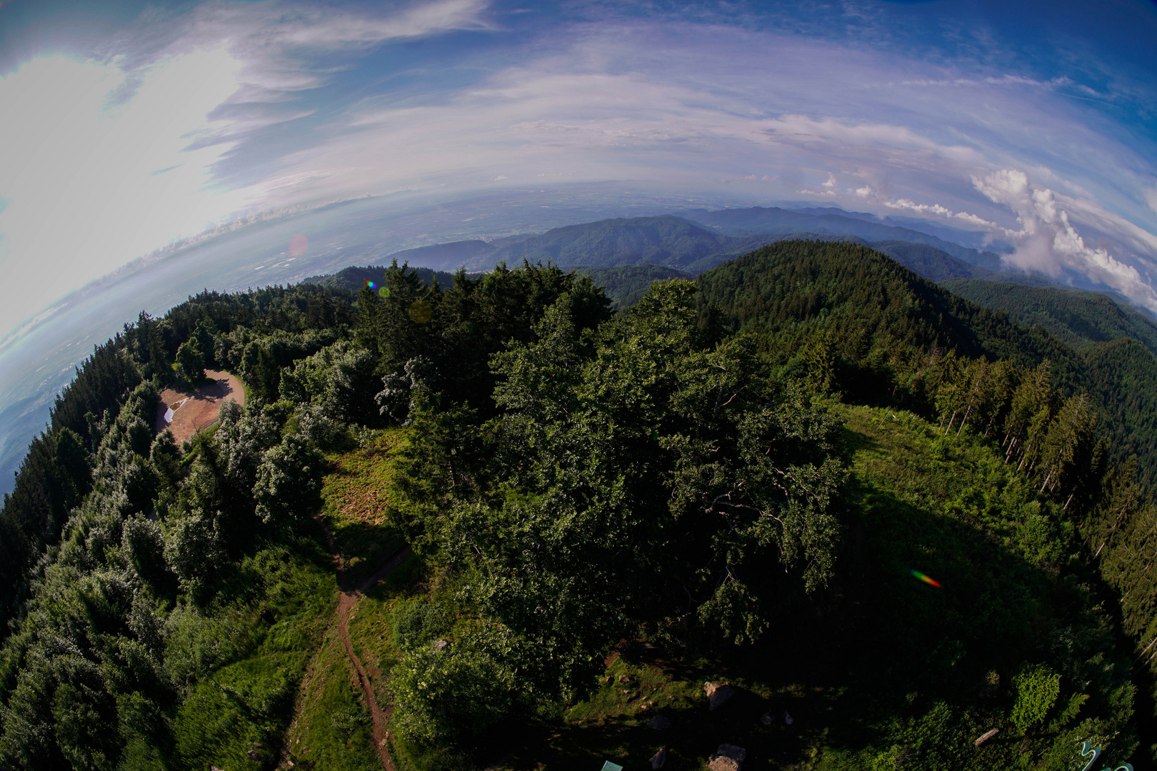 Hochblauen mit Fisheye-Objektiv