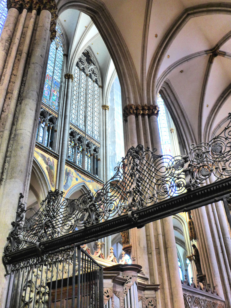 Hochblick im Kölner Dom