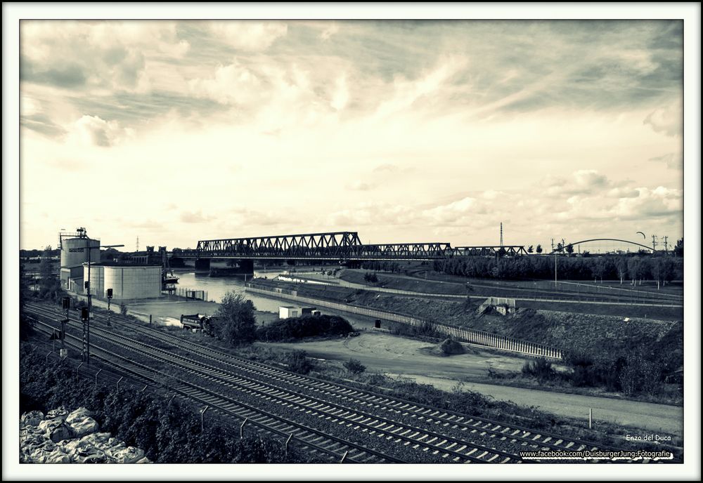 Hochfeld Süd Eisenbahnbrücke cross protect