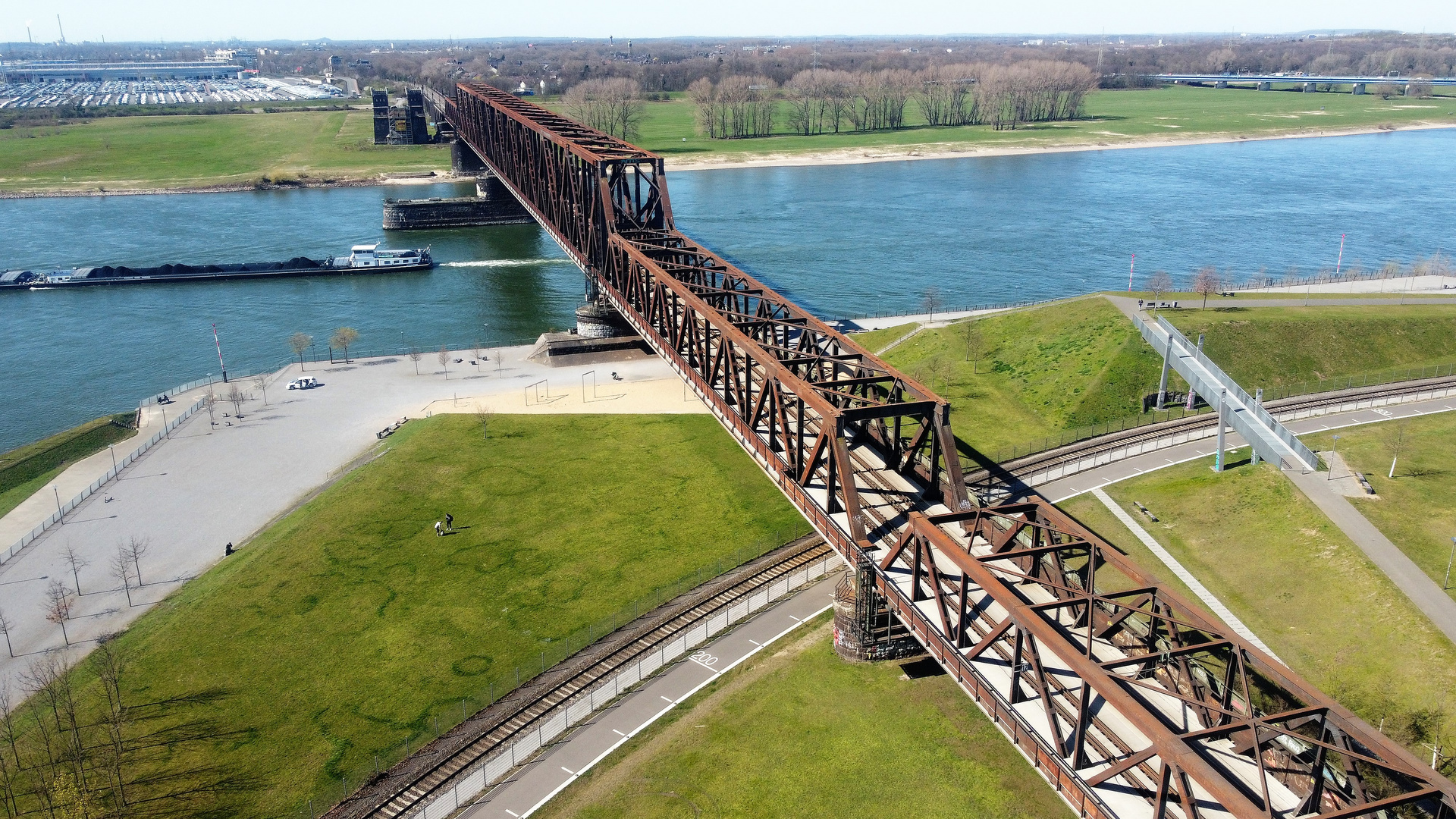 Hochfelder Eisenbahnbrücke