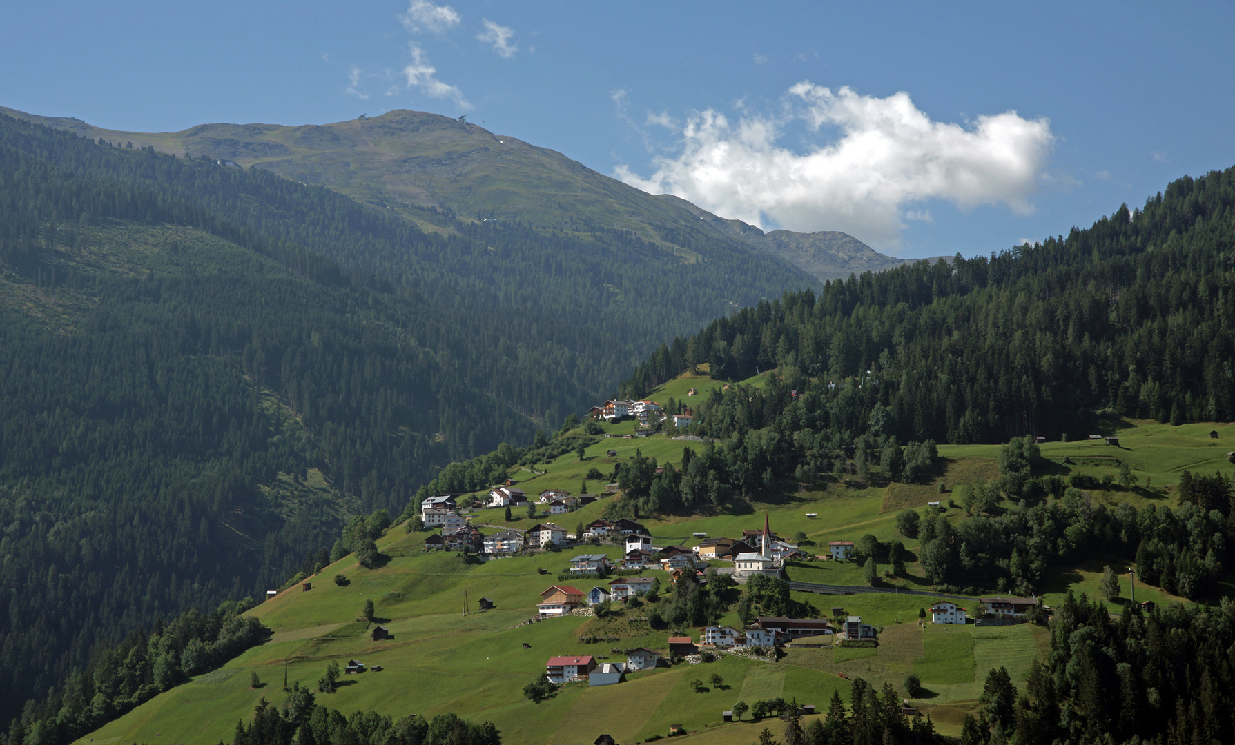 Hochgallmigg auf ca.1224m Foto & Bild landschaft, lebensräume, natur