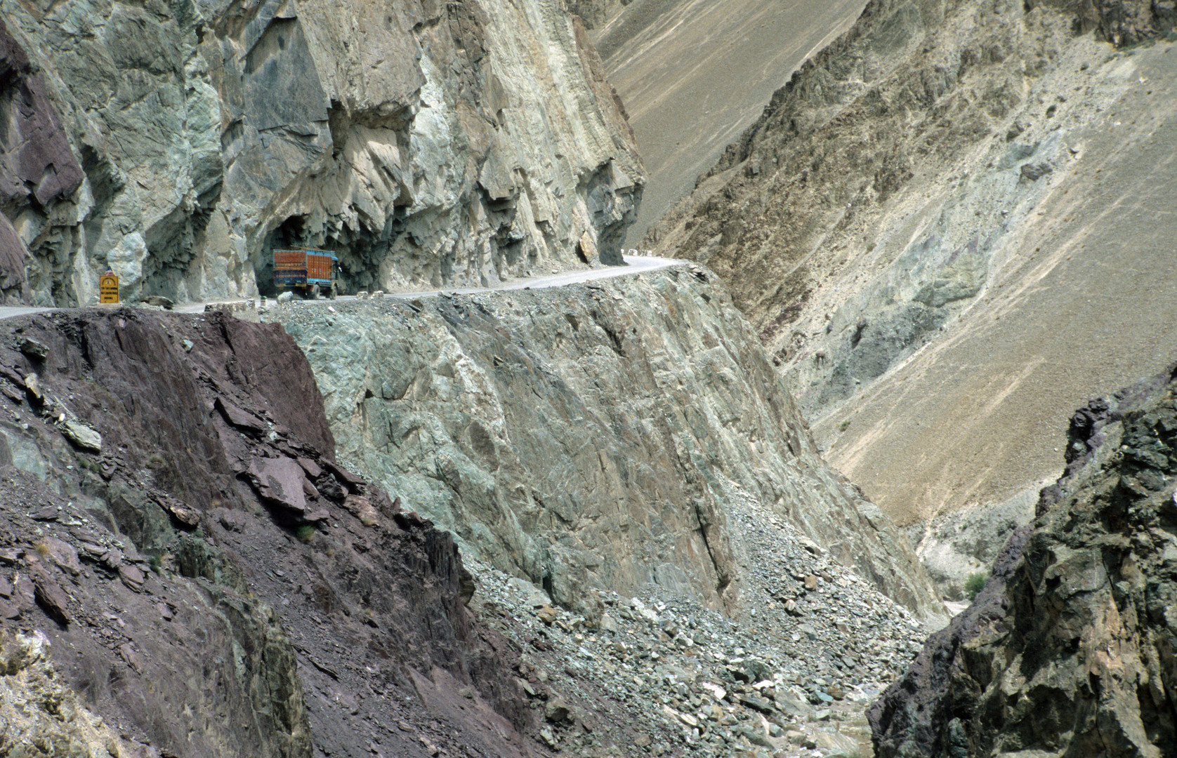 Hochgebirgsstraße in Ladakh, Indien