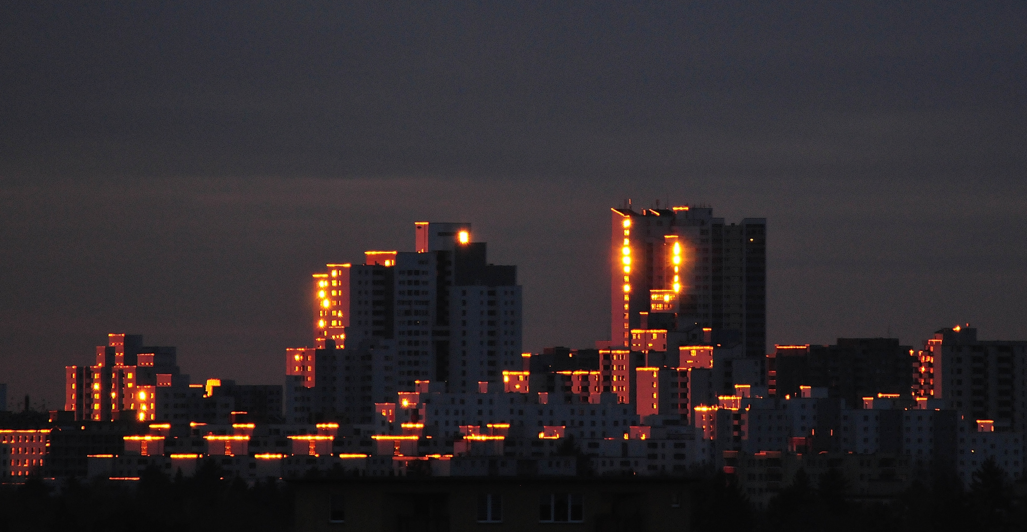 Hochhäuser im Abendlicht