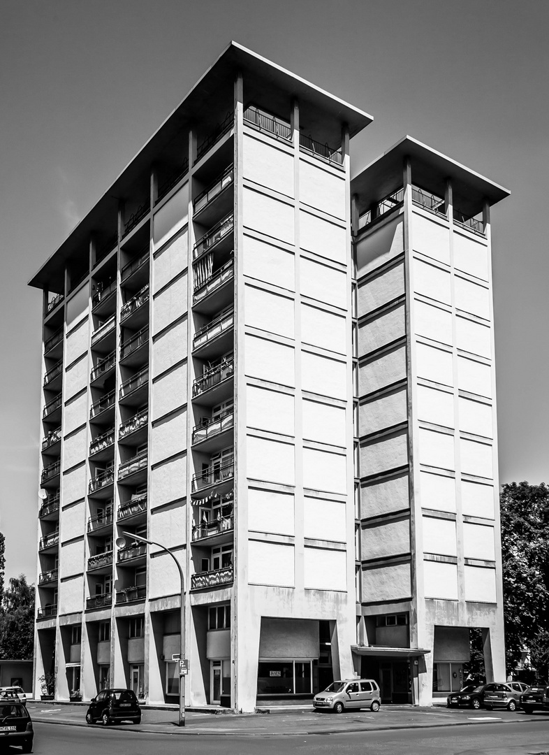 Hochhaus in der HICOG-Siedlung Bonn-Muffendorf