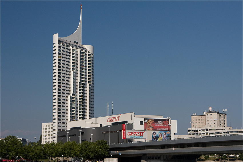 Hochhaus "Neue Donau"