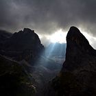 Hochleist - Die Sonne bricht durch über dem Monte Giralba di Sopra 