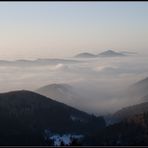 Hochnebel über dem Rheintal