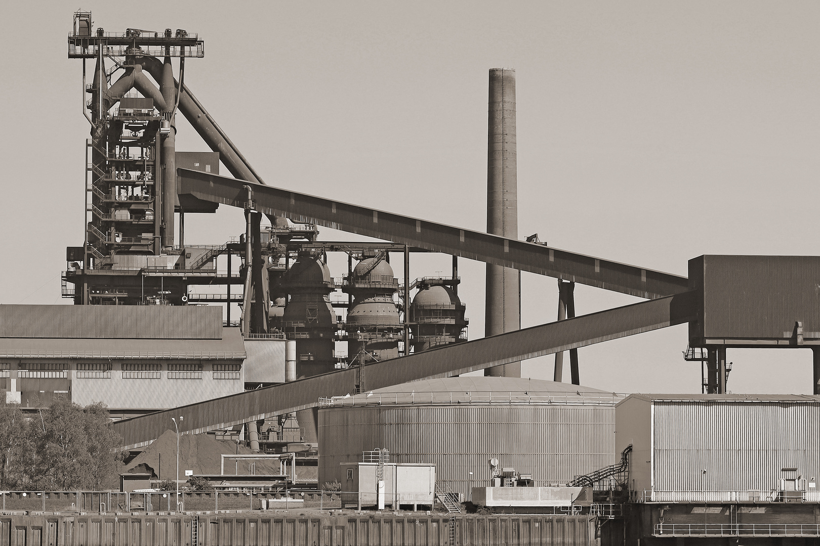 Hochofen, Stahlwerk AcelorMittal Bremen, von der Weserseite II