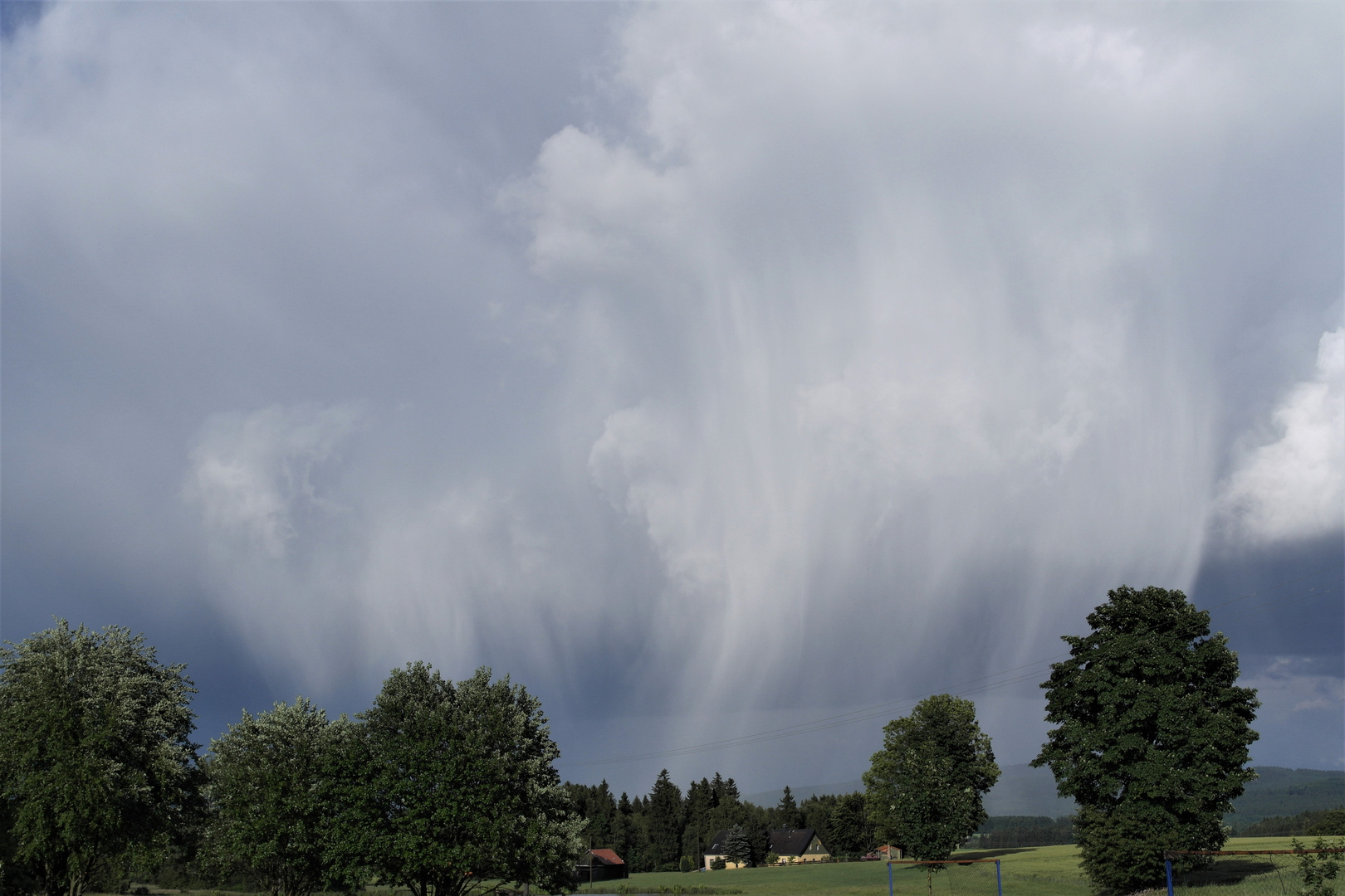 Hochschießende Wolken