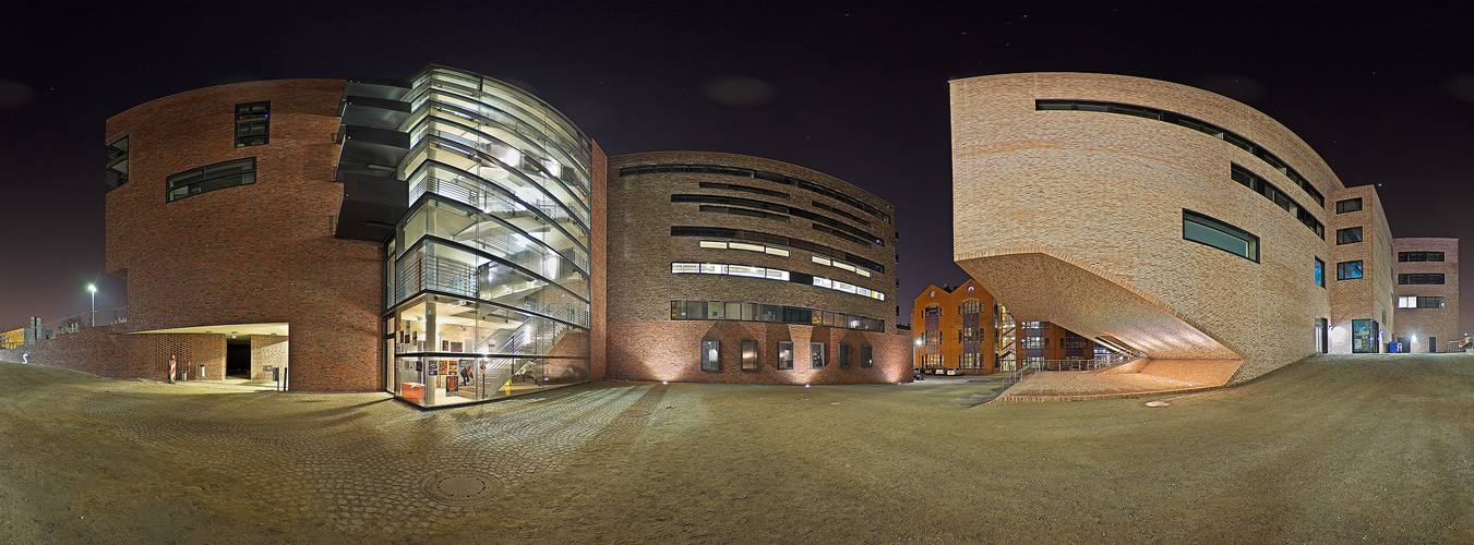 Hochschule Bremerhaven @ Night