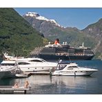 Hochsommer im Geirangerfjord