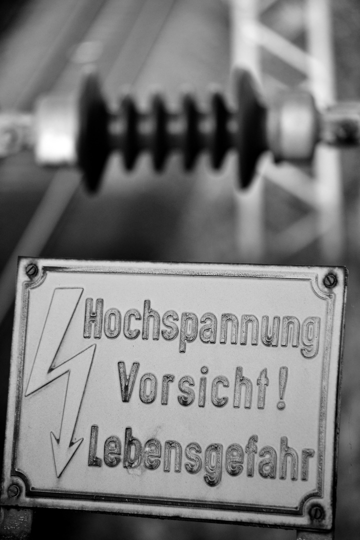 Hochspannung