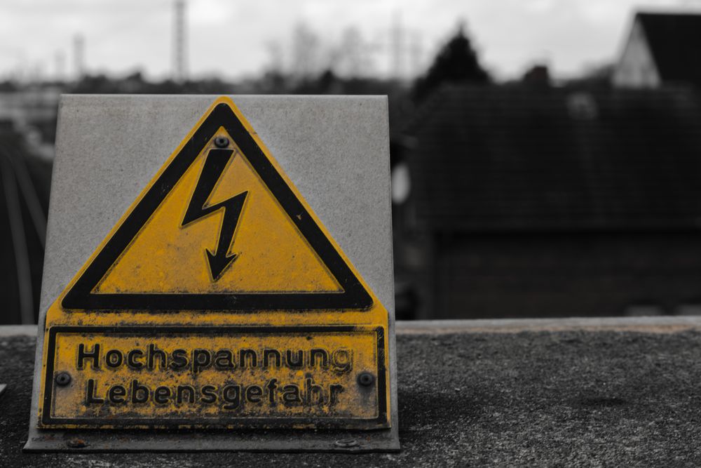 Hochspannung Lebensgefahr! Foto & Bild industrie und technik, technikdetails, emotionen