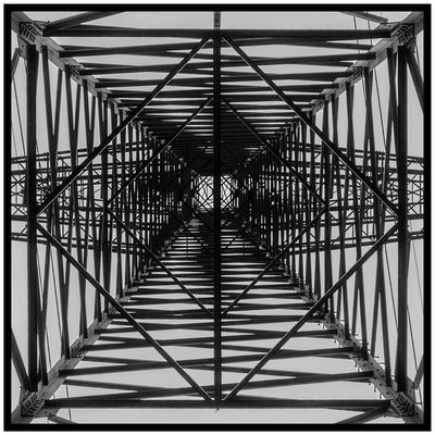 Hochspannungsmast ...