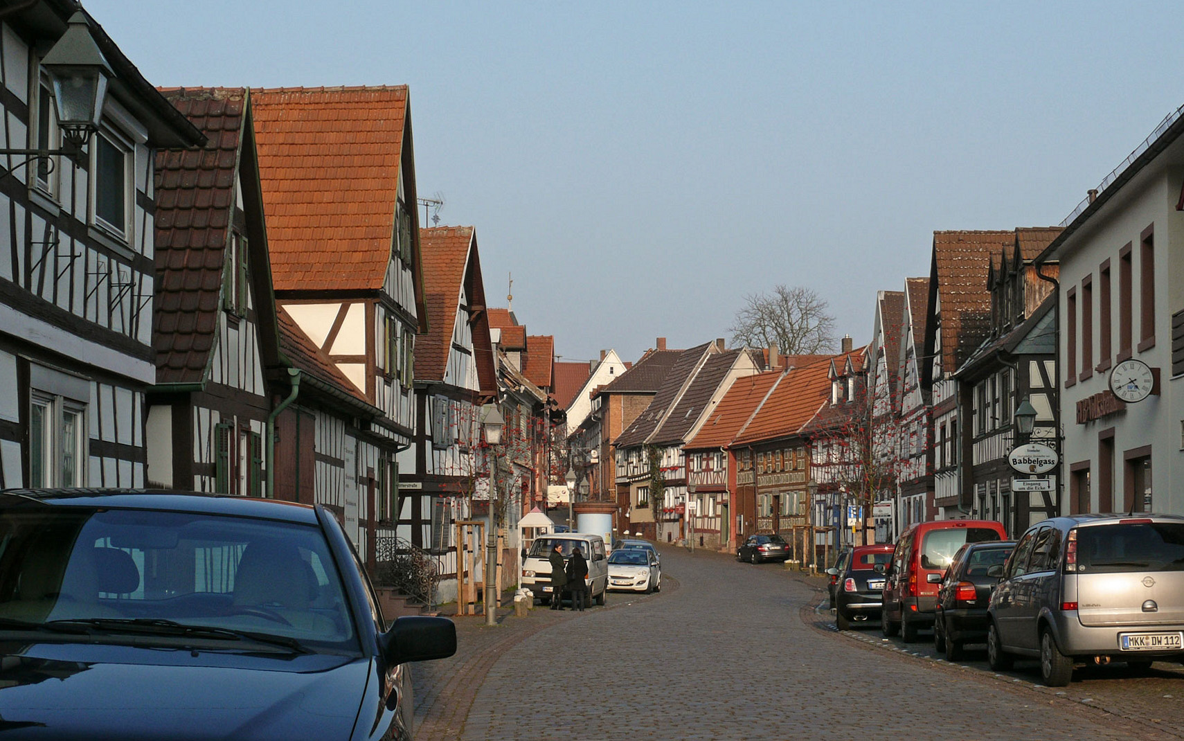 Hochstadt 1 - Durchgangsstraße