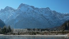 Hochstand mit Berge