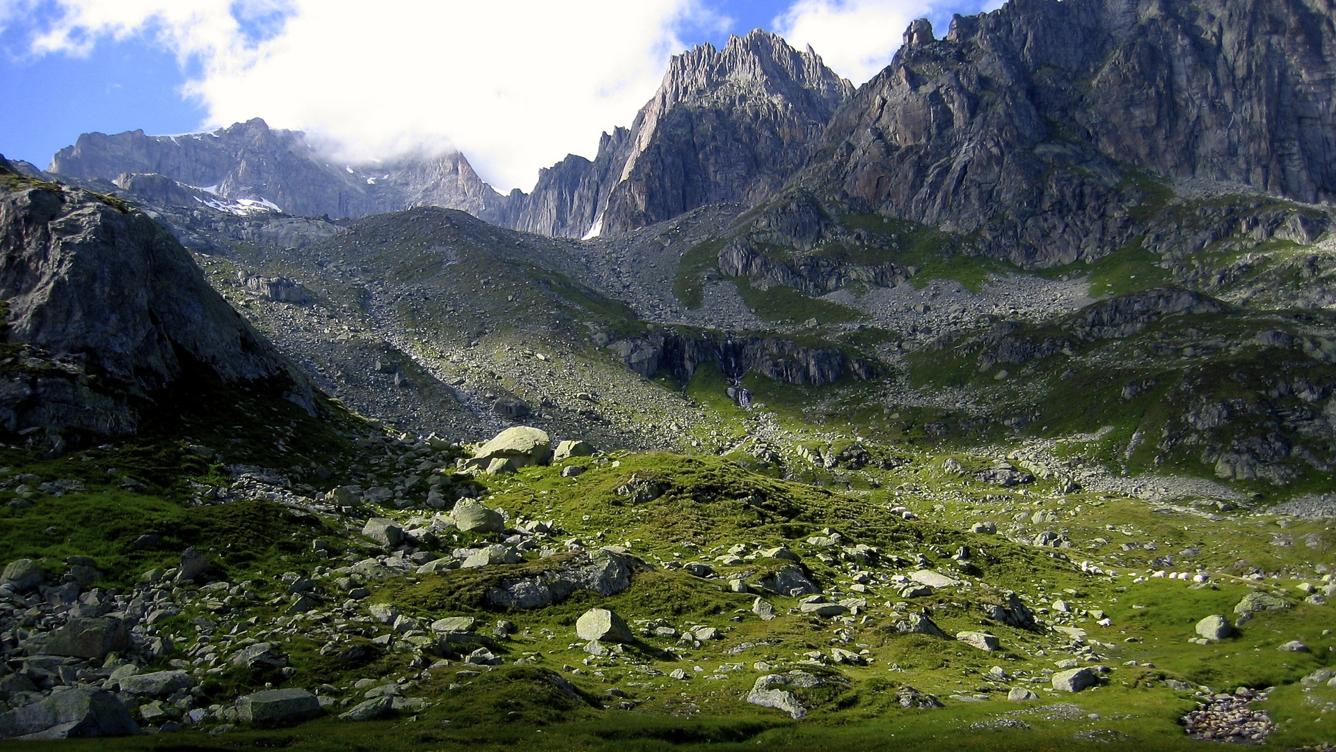 Hochtal am Oeschinensee (Berner Oberland)