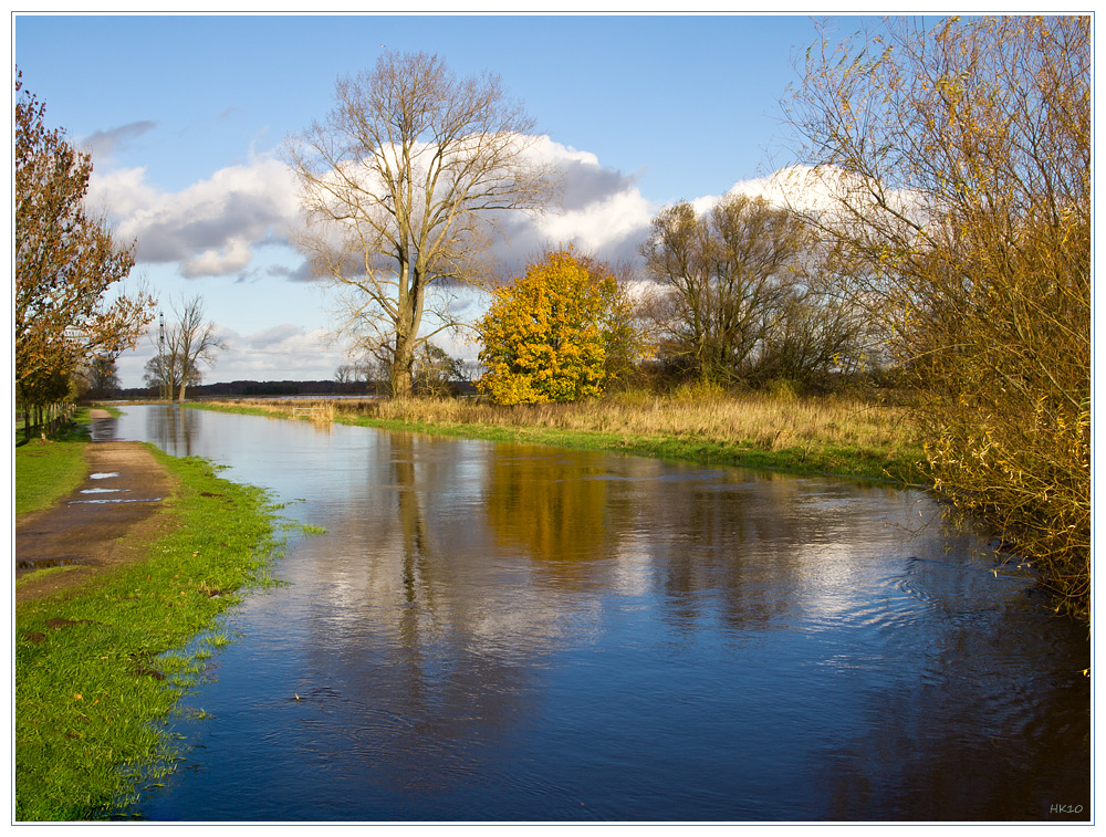 ~~Hochwasser~~