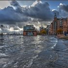 Hochwasser am Hamburger Fischmarkt