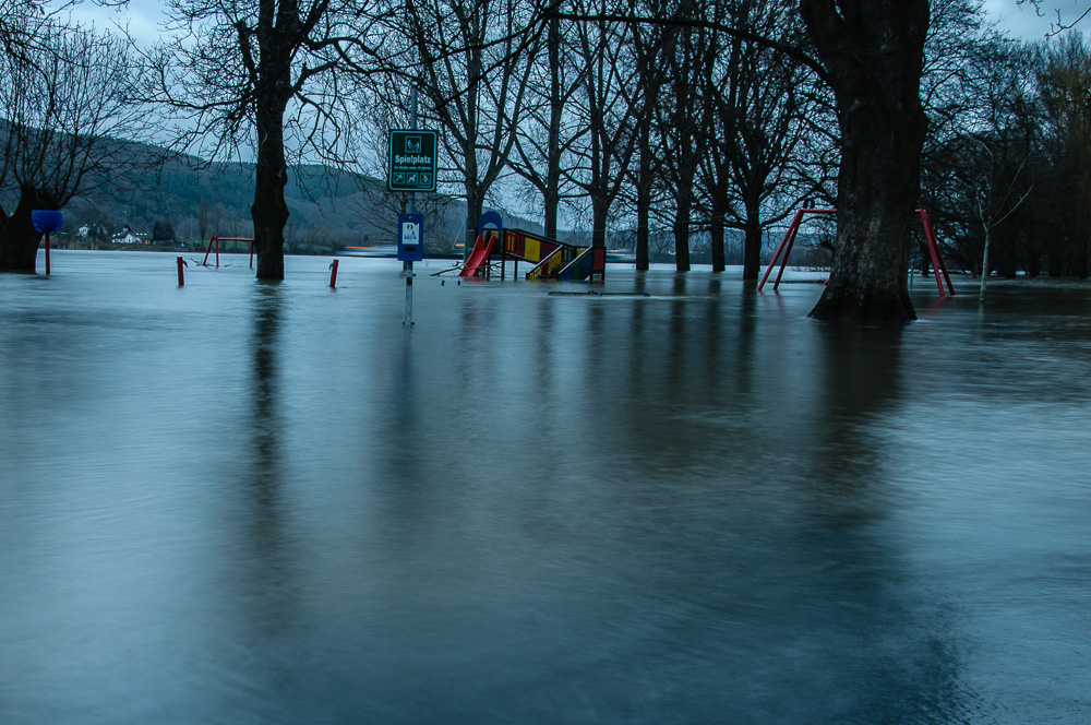 Hochwasser am Rhein