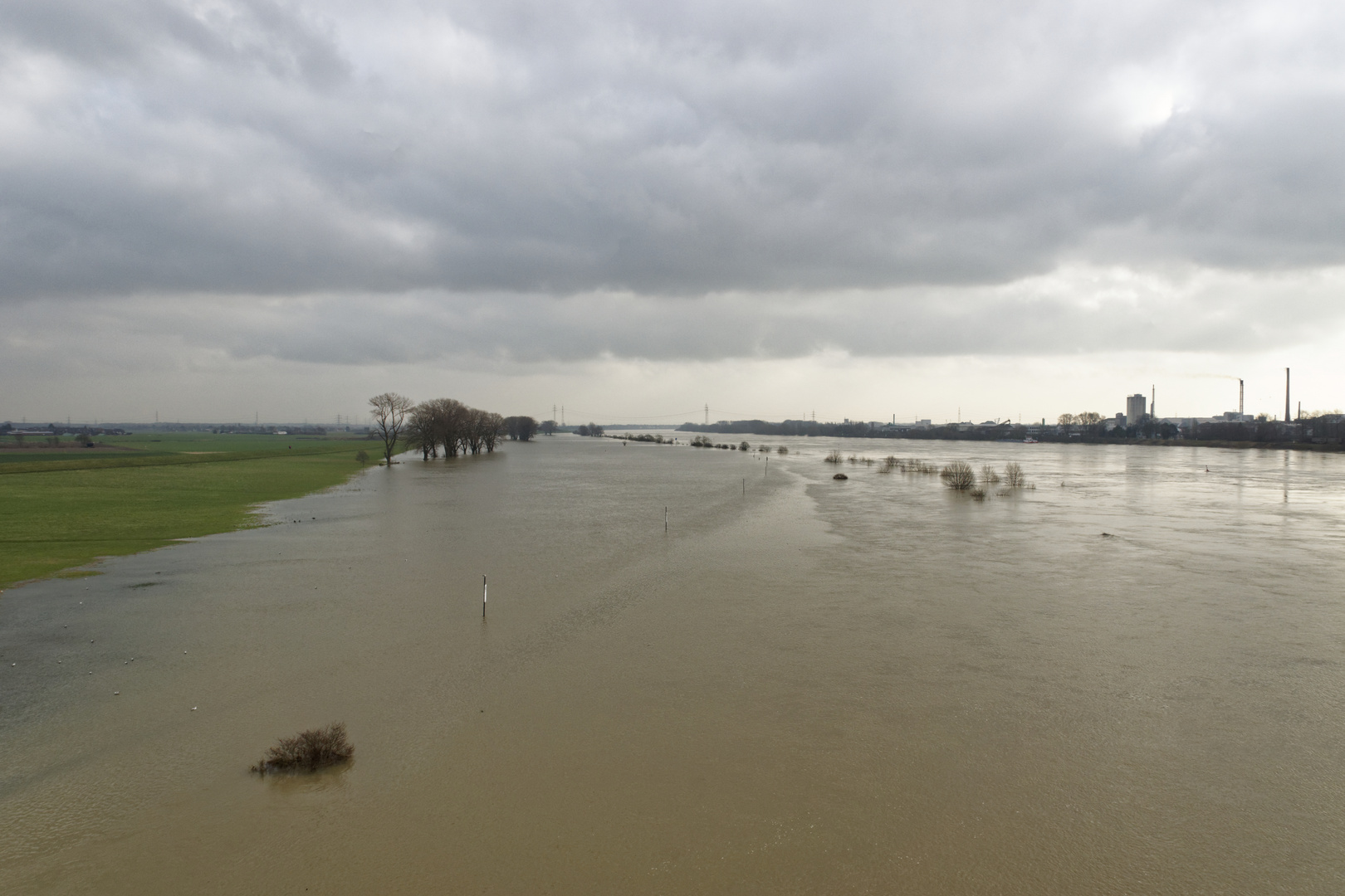 Hochwasser am Rhein-2