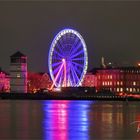 Hochwasser am Rhein und Riesenrad ....