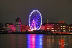 Hochwasser am Rhein und Riesenrad ....