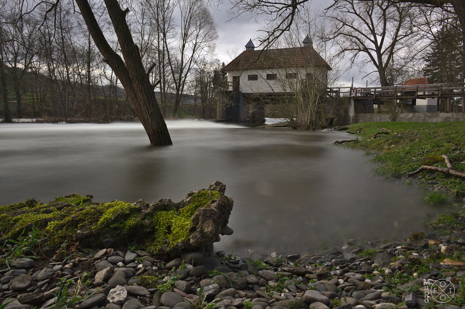 Hochwasser am Saalewehr