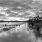 Hochwasser am Schloss Landestrost