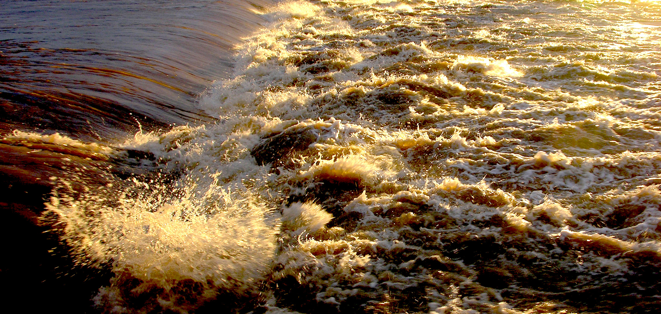 Hochwasser am Sieg-Wehr, Siegburg 02